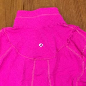 Lululemon half zip pullover long sleeve